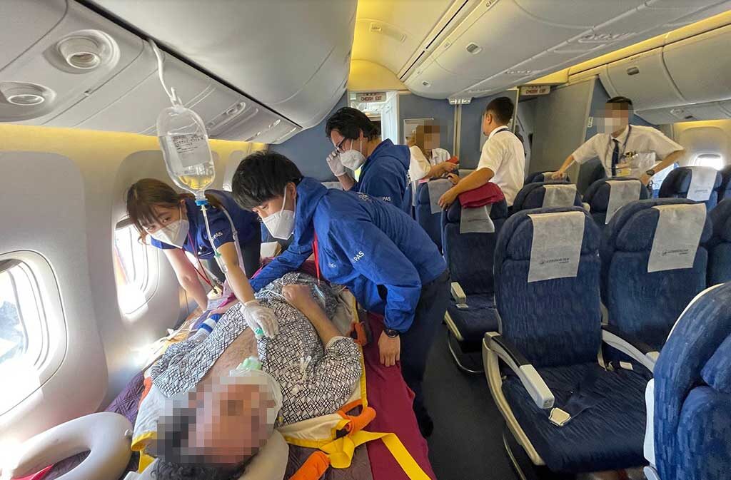 海外医療搬送　パス救急サービス